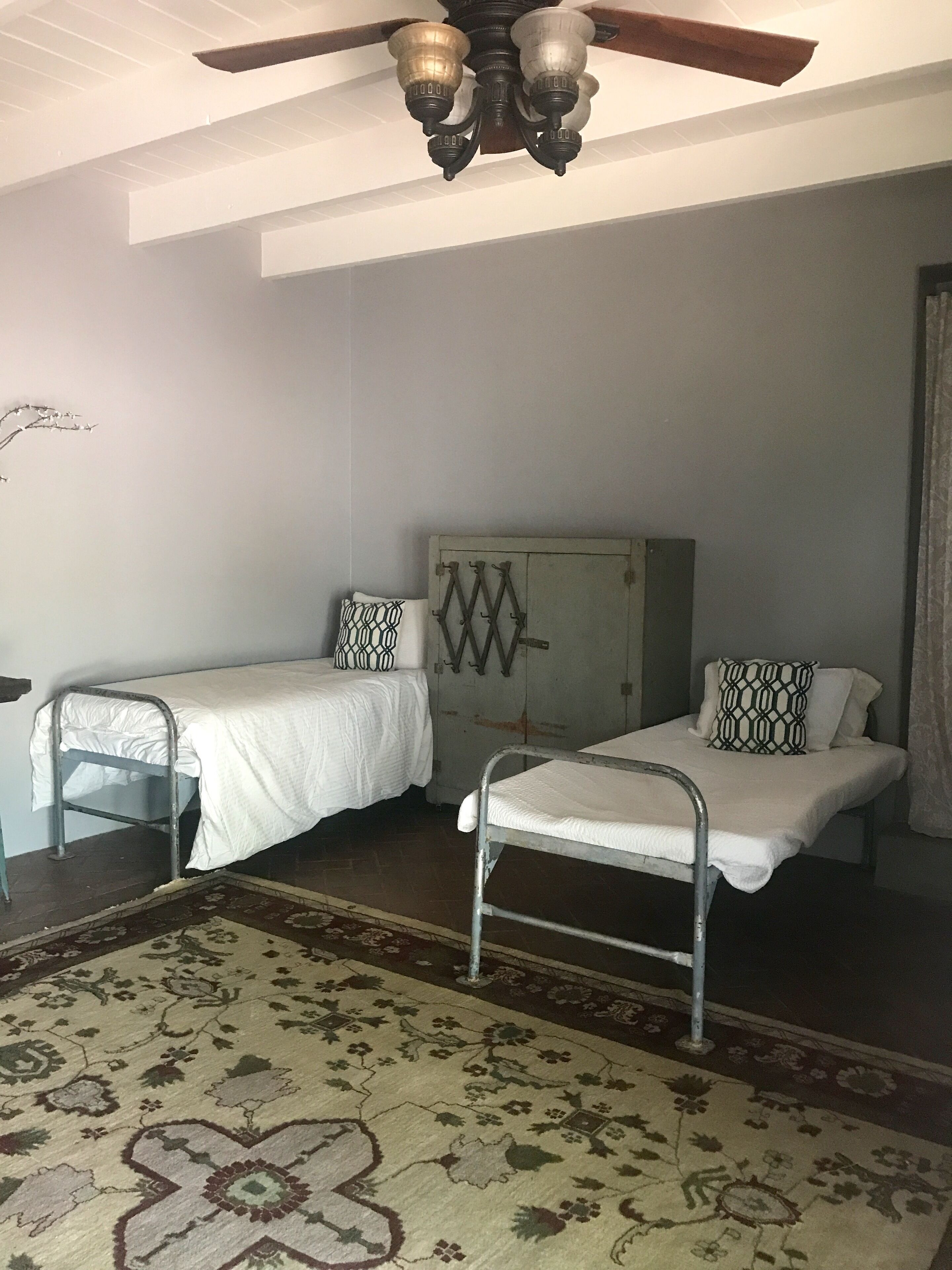 Historic 1929 guest house in central Tucson