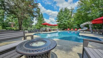 Innenpool, beheizter Pool