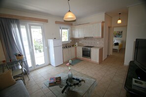 Superior appartement, Meerdere bedden, uitzicht op tuin | Bedden met traagschuimmatrassen, individueel gedecoreerd