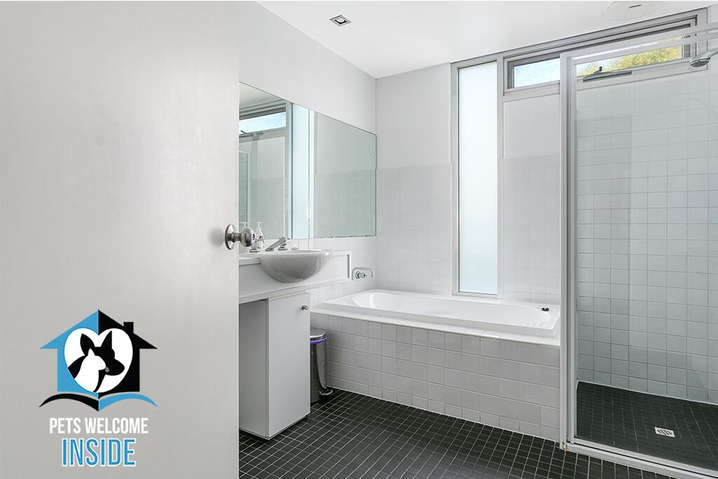 Voted TOP 10 holiday home in Stayz 2021 Holiday Home Awards — image 16