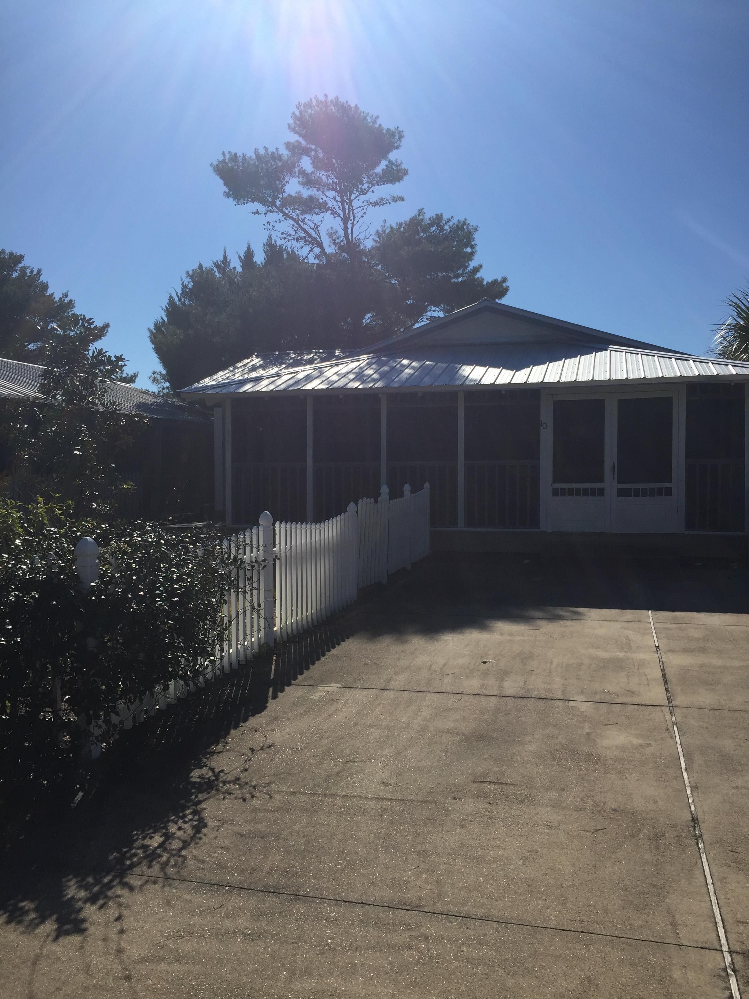 Quiet Peaceful 30-A Cottage Close To Beach, Dining And Area Attractions