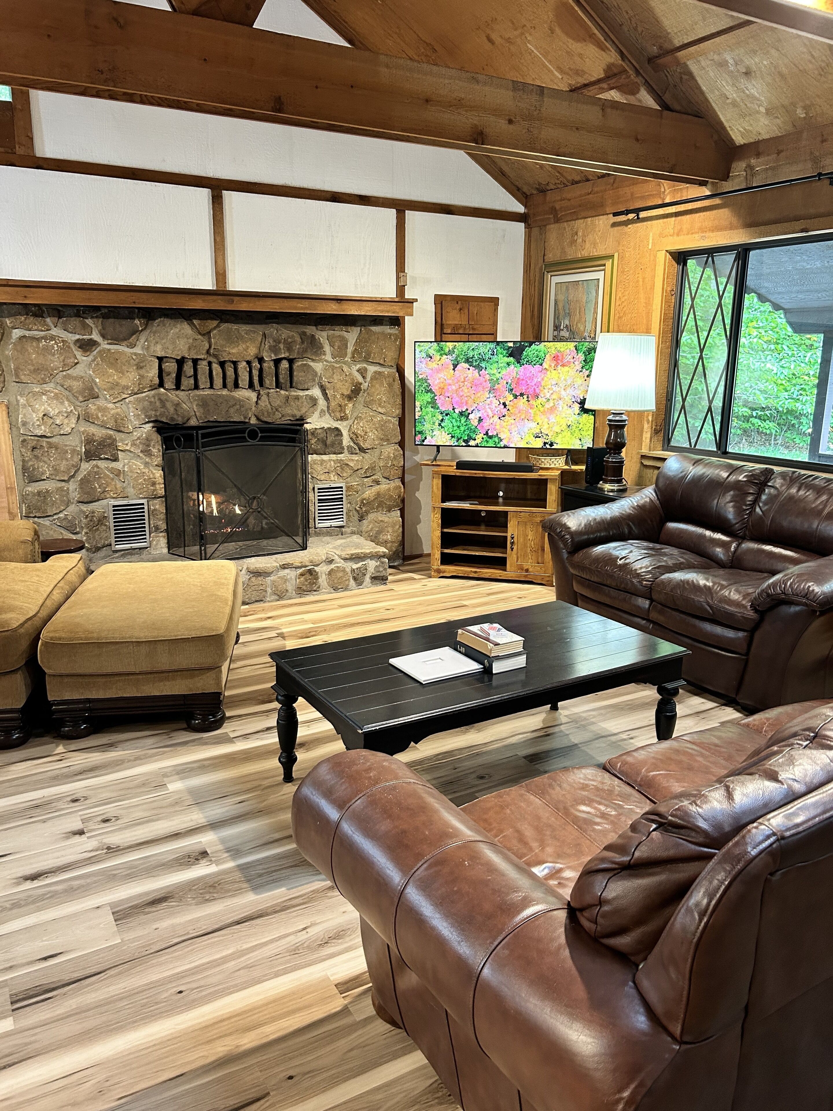 Unplug and Unwind in the Mountains