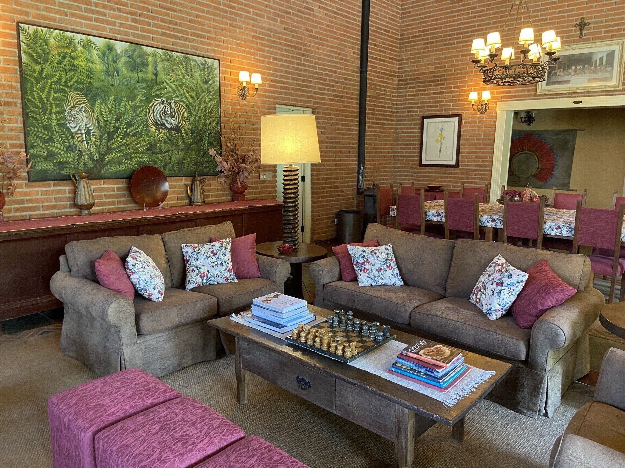 Cottage in Gated Community 70 km from Sao Paulo Mairinque / Itu