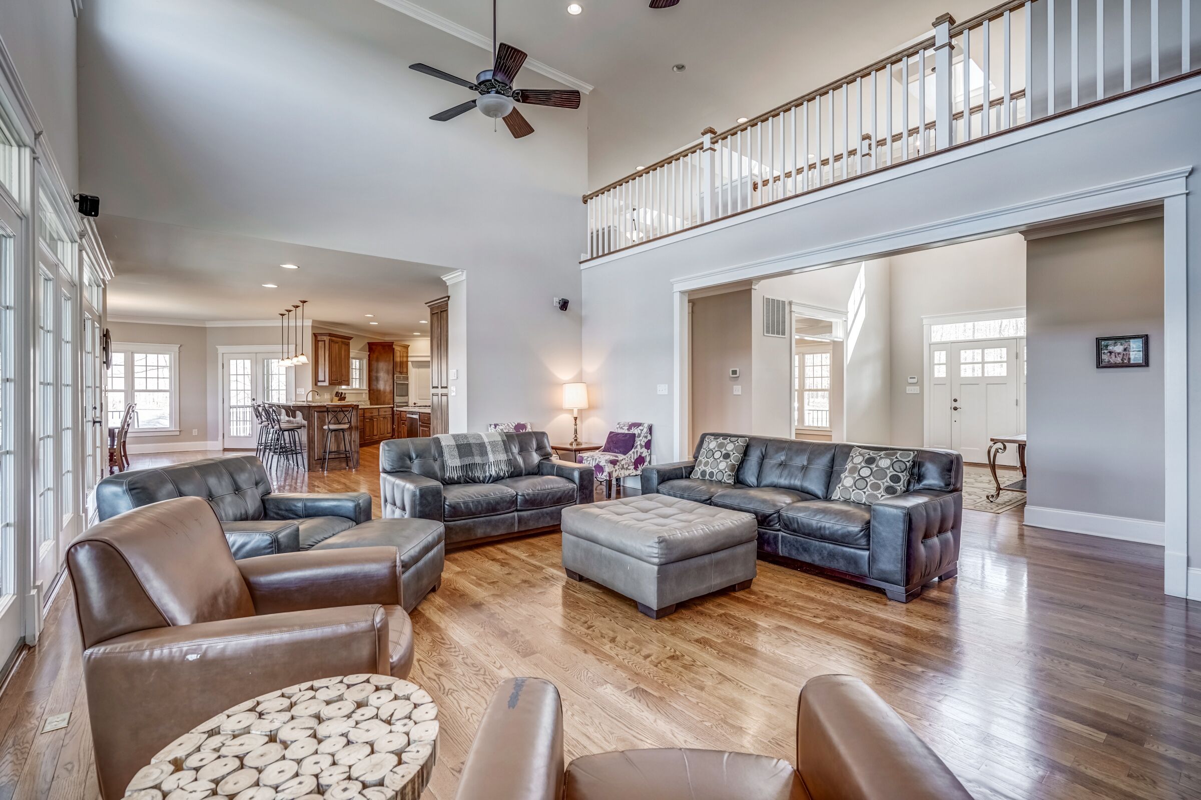 Promise Point-Contact me before you book elsewhere - this is your vacation spot!