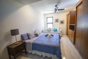 1 soverom, strykejern/-brett, wi-fi (inkludert) og sengetøy