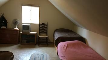 2 Schlafzimmer, Bügeleisen/Bügelbrett, kostenloses WLAN, Bettwäsche