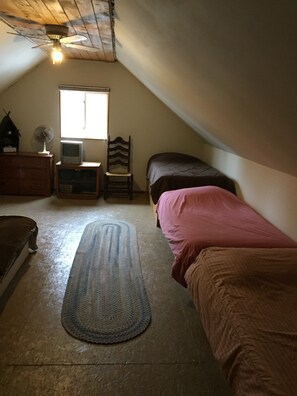 2 Schlafzimmer, kostenloses WLAN, Bettwäsche