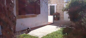 Apartment In A Villa In Mediterranean Style, Distance To The Sea Mt 400