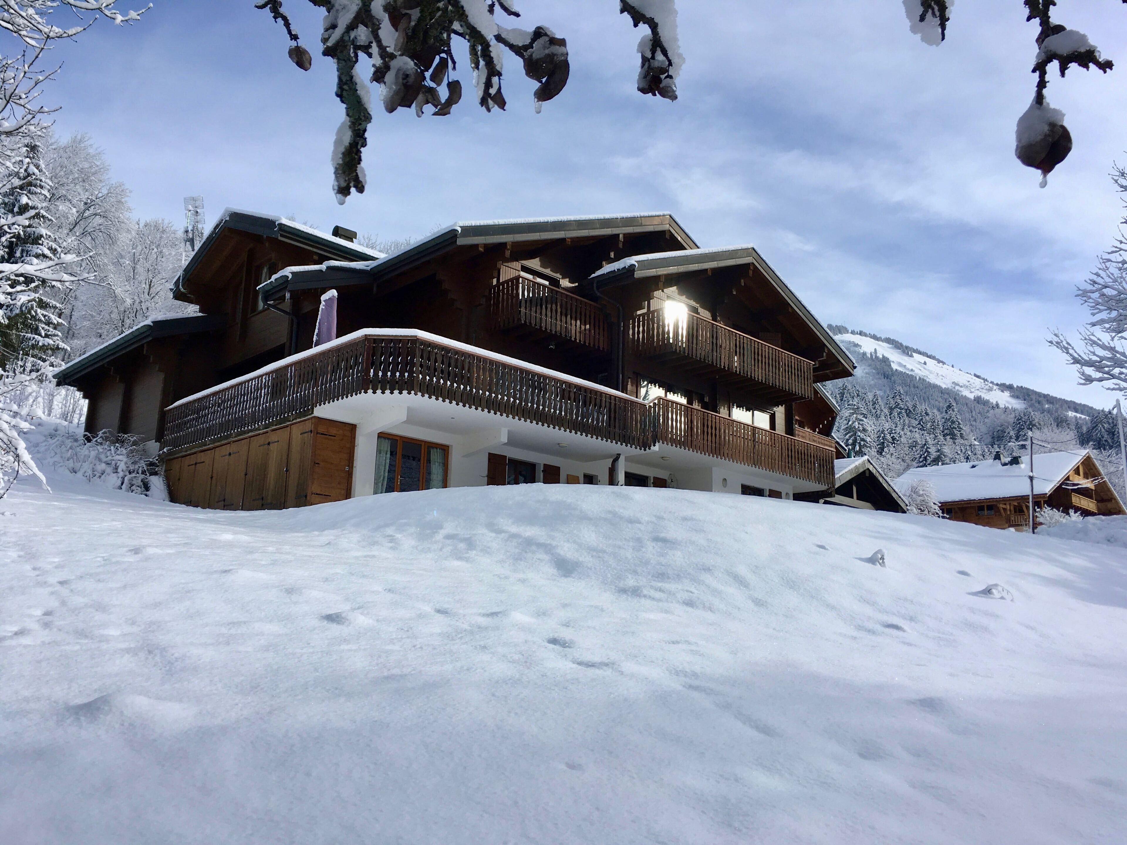 Luxury Chalet with Amazing Hot-Tub and Sauna