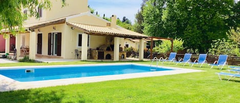 AuĂenpool, beheizter Pool