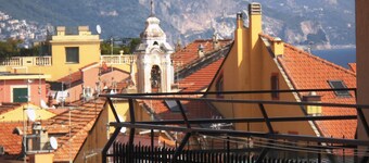 TWO BEDROOM located in the center a few steps from the sea cod. CIN IT009034C2VLV9YZY3