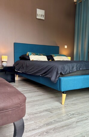 2 chambres, bureau, fer et planche à repasser, Wi-Fi gratuit