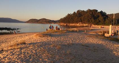 Apartment in Bueu, in front of Portomaior Beach. Enjoy the Rias Baixas.
