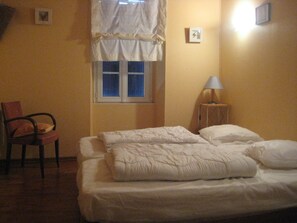 5 間睡房、熨斗/熨衫板、可攜式嬰兒床、免費 Wi-Fi