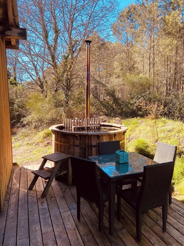 Landaise 8 people 25 minutes from the beaches with swimming pool