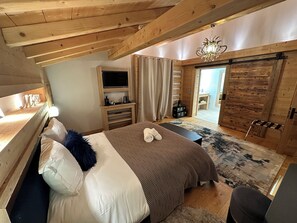 13 habitaciones, tabla de planchar con plancha y wifi gratis