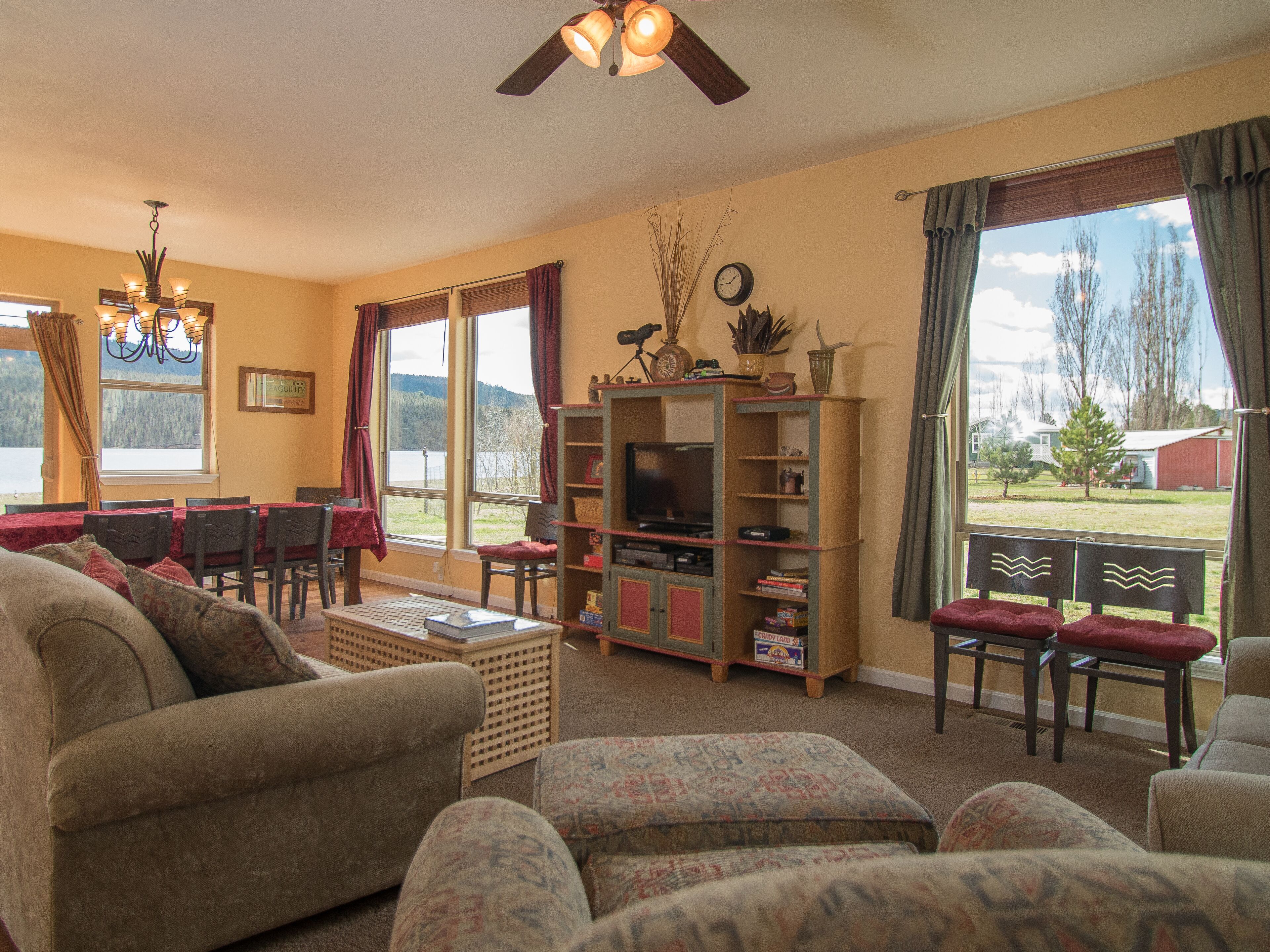 Lake Front House with Private Dock--Sleeps 8-10