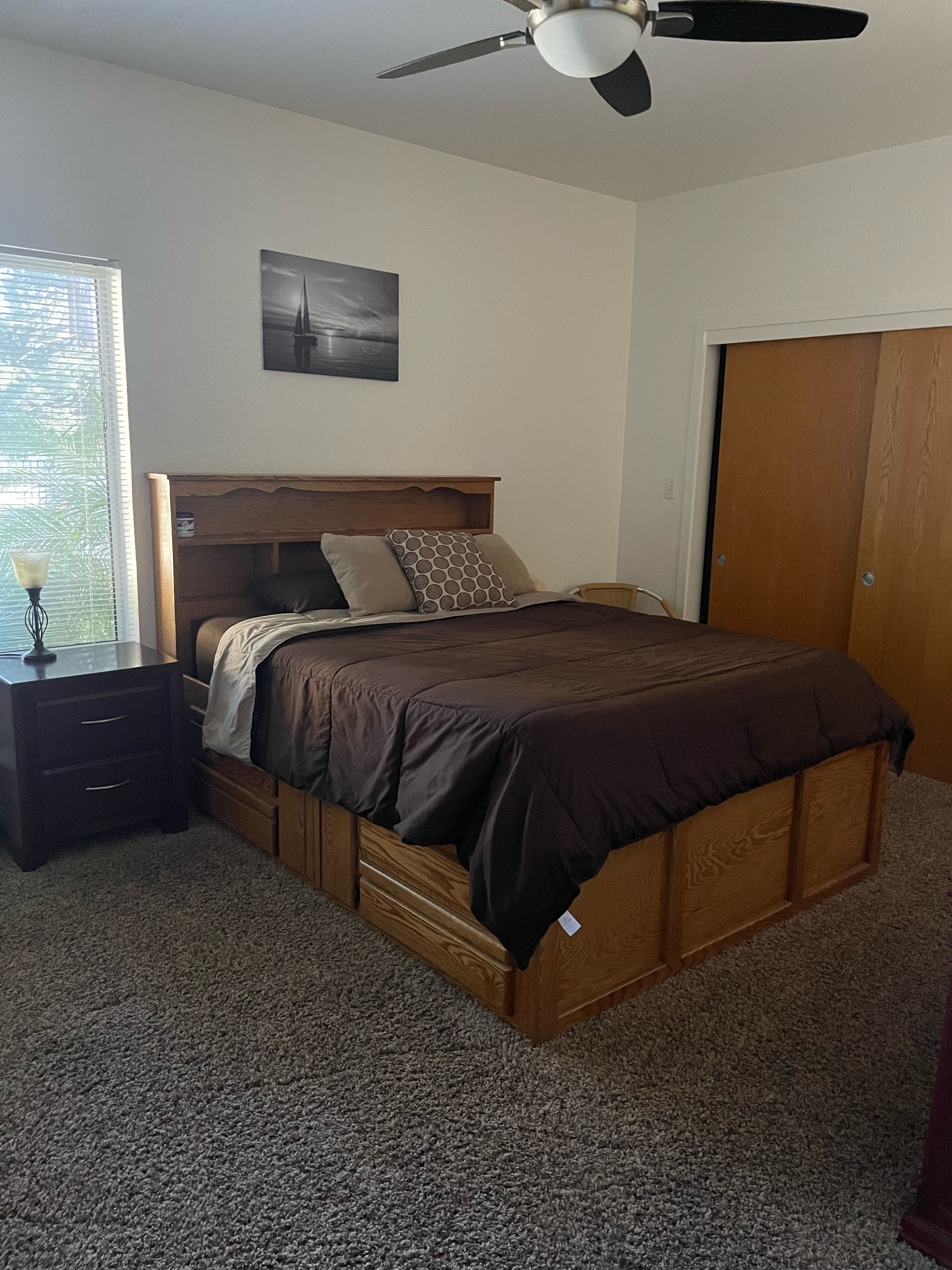 Relaxing, spacious, secluded house on the Calaveras River with private dock!