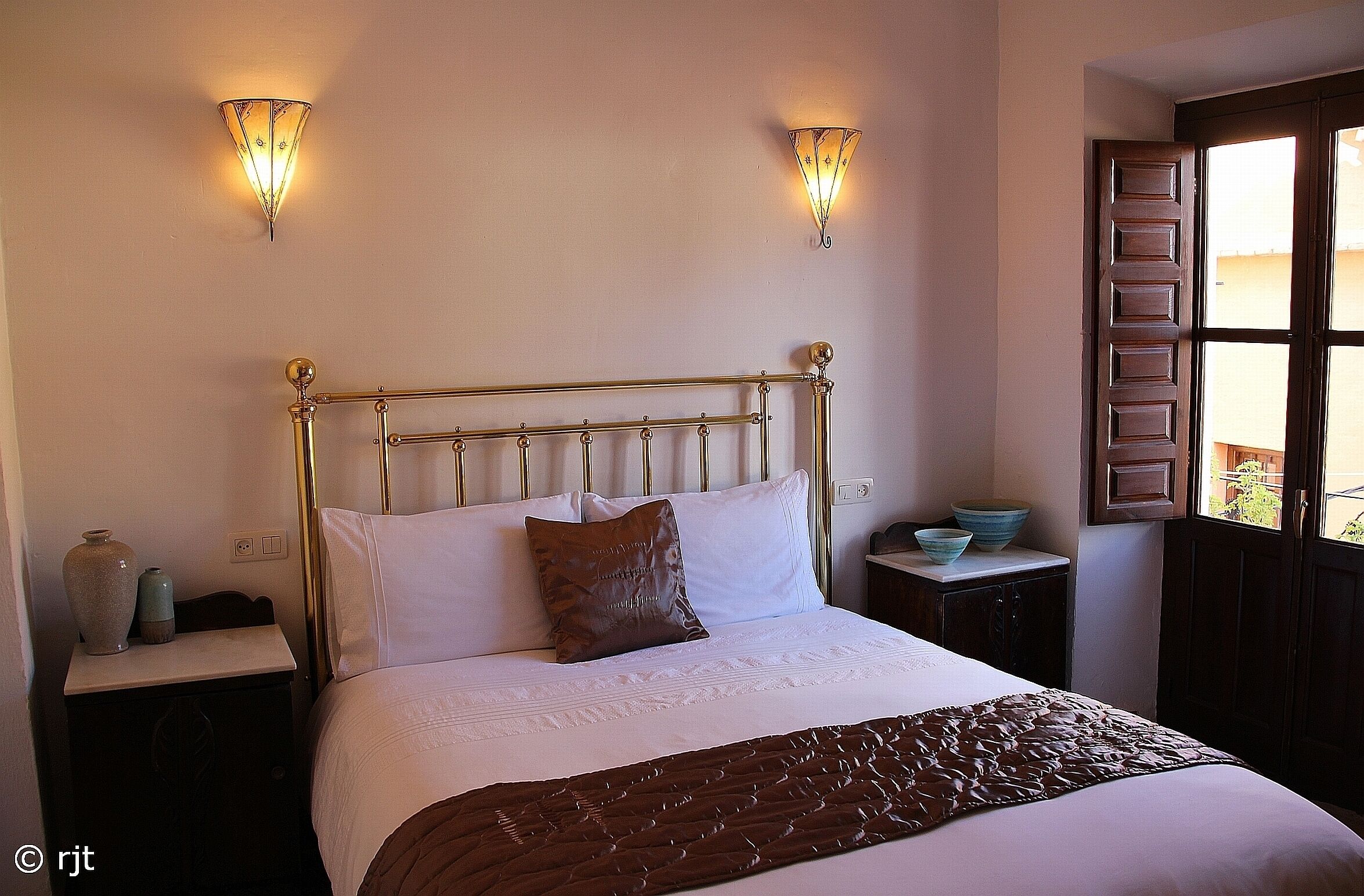 Beautiful Apartment In An Old Spanish House - Ideal For Granada & The Coast