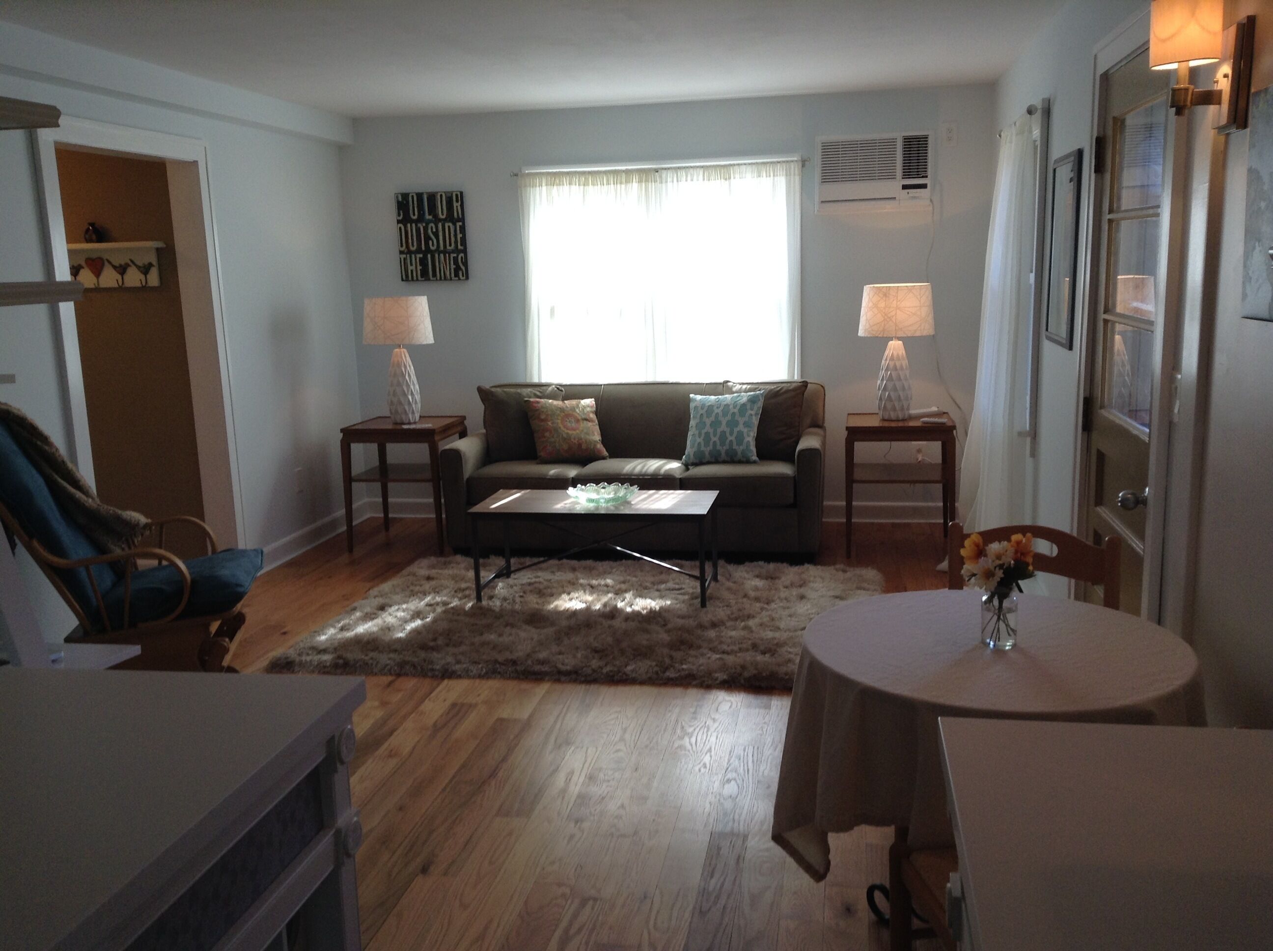 Renovated  Cottage in the Heart of Hudson Valley close to Walkway Over Hudson