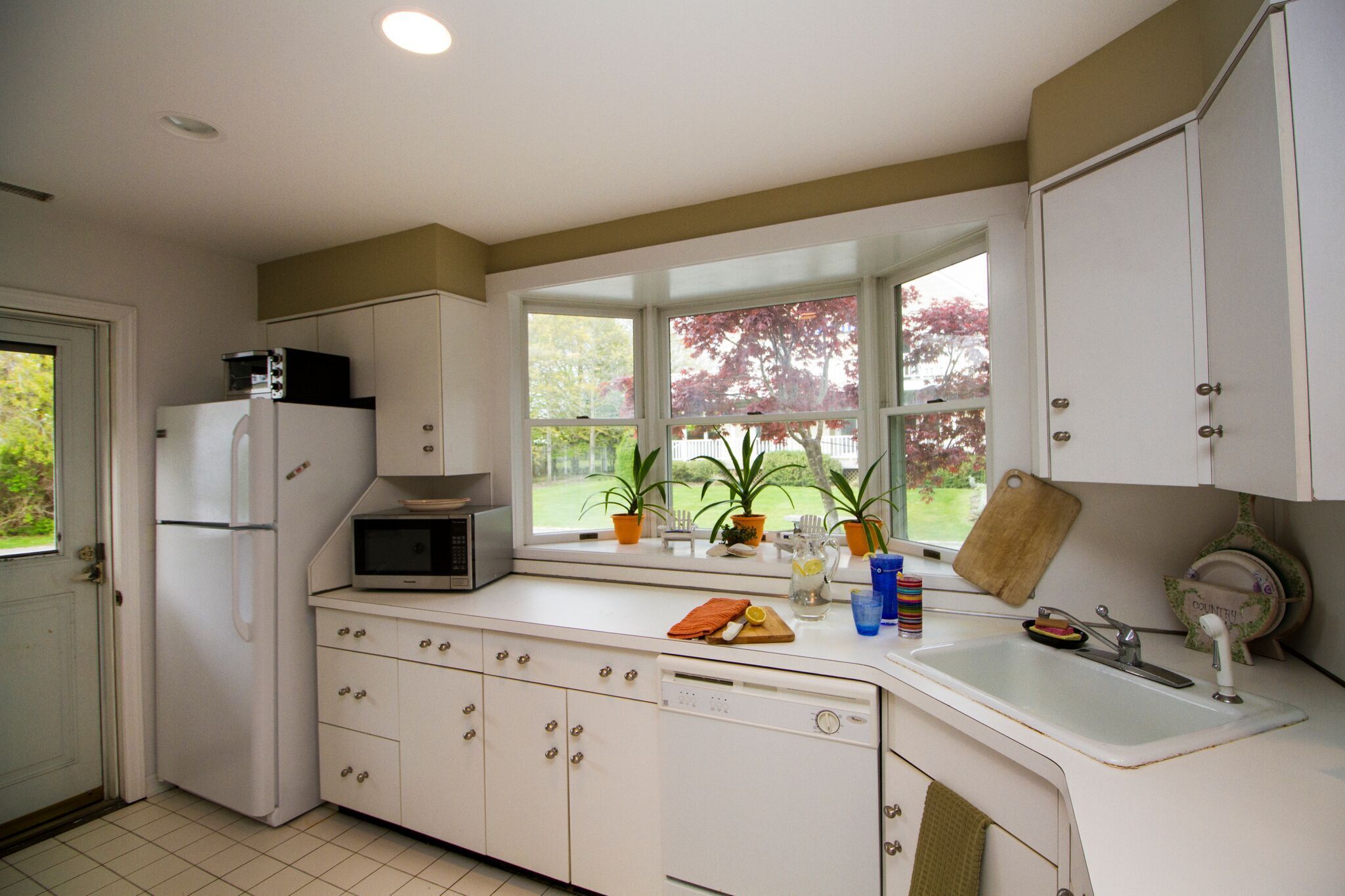 Welcome Home * Beautiful Horse Estate Guest House On Water By The Beach