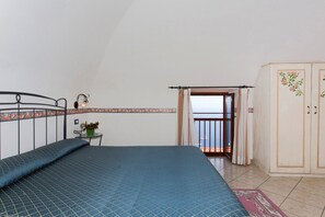 2 chambres, fer et planche à repasser, lit parapluie, Wi-Fi