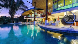 Piscina all'aperto