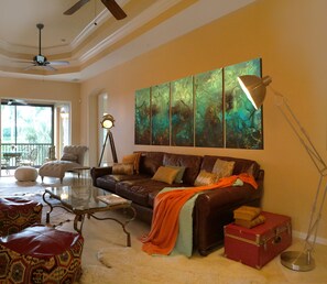 Flachbildfernseher, Netflix, Streaming-Dienste