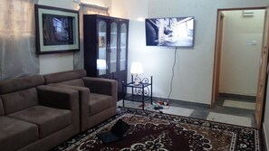 Interior - Affordable fully furnished Accomodation in Uganda (Kampala)