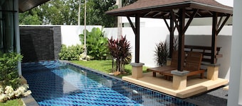 Modern 3 Bedroom Pool Villa in Rawai