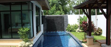 Pool | Outdoor pool