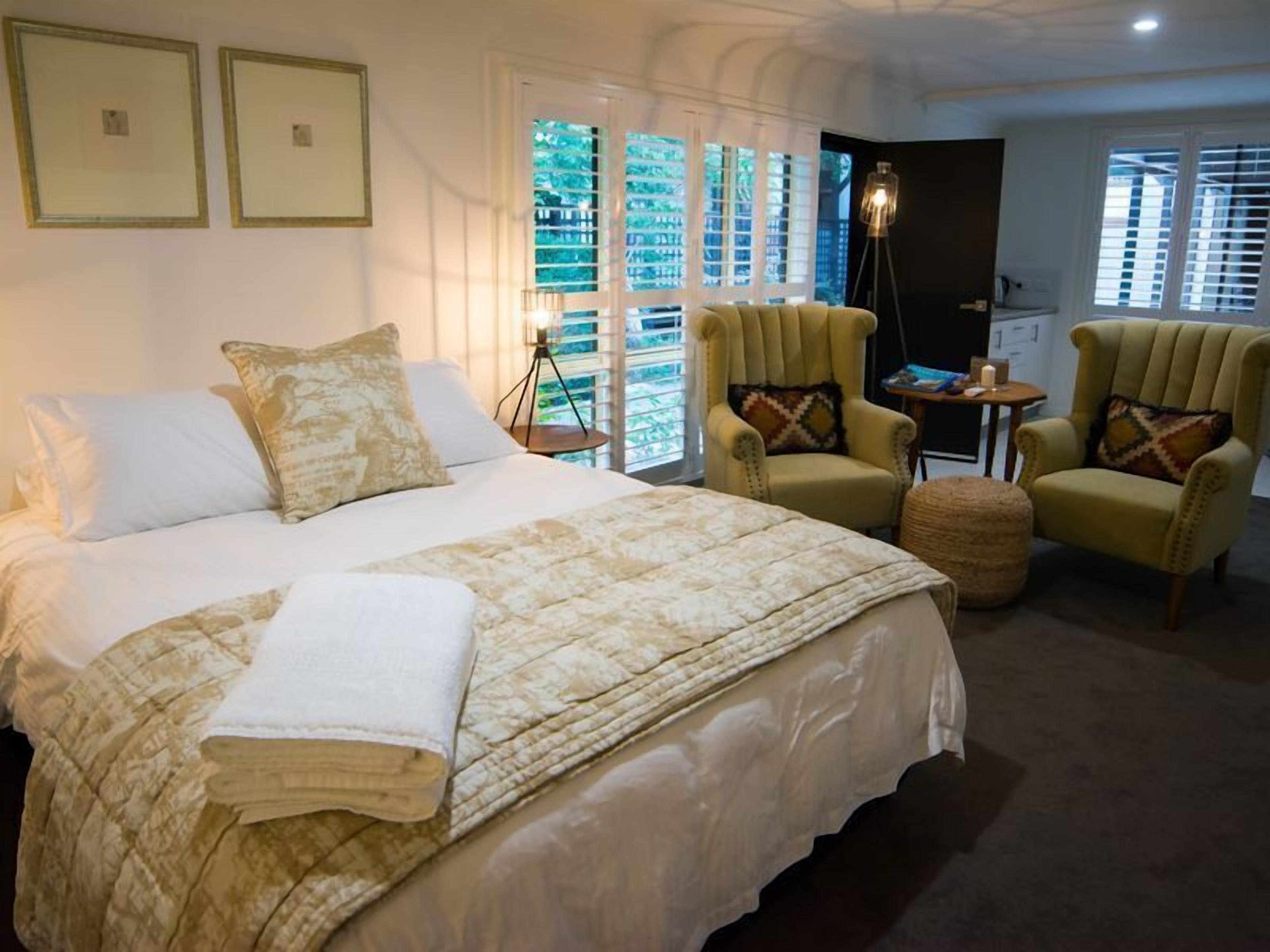 Studio PYM23 a quiet getaway in the village for 2