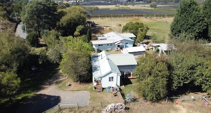 Possumbrook Cottage 3 Kiles Road Castle Forbes Bay