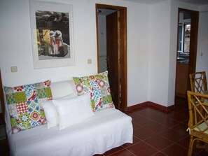 TV, fireplace, DVD player, video library
