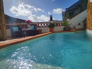 Outdoor pool - Large and cozy cottage (competa)