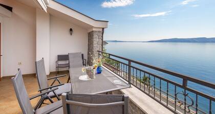 Villa Arca Adriatica****Sea View Apartment Gajeta
