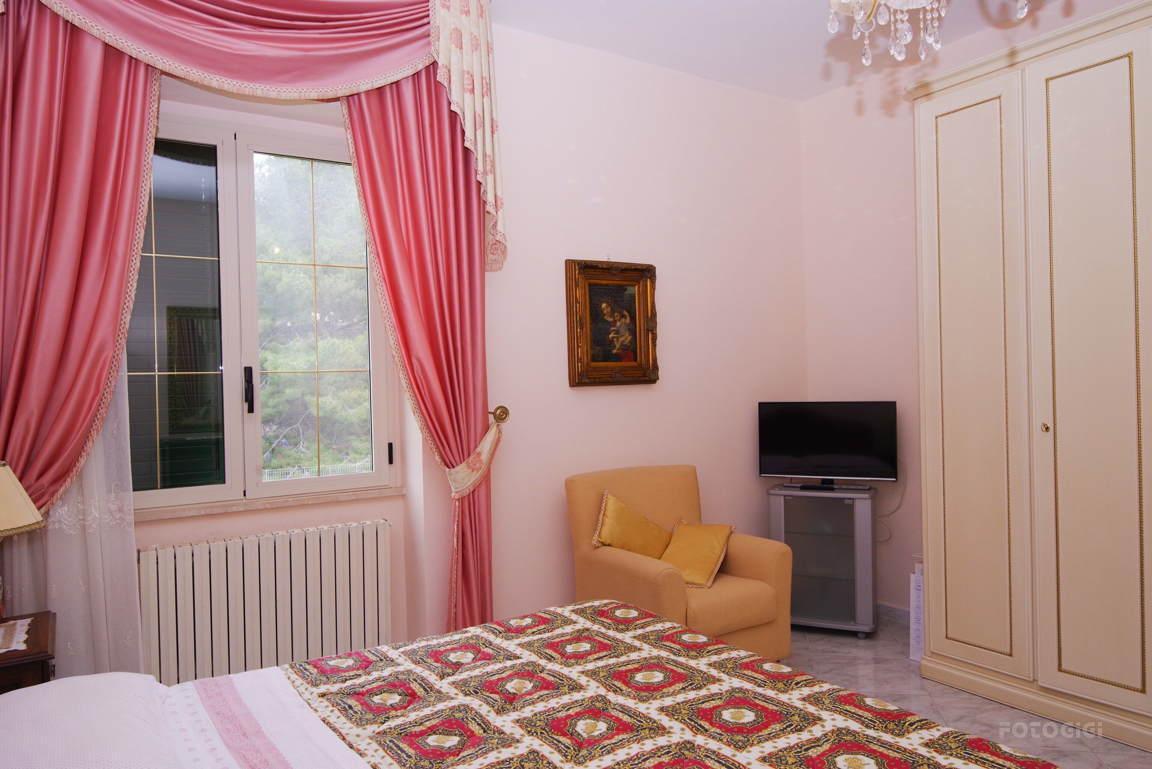 Holiday House GALLIPOLI HOUSE MAX 7/8 PEOPLE WITH BREATHTAKING RELAX TERRACE