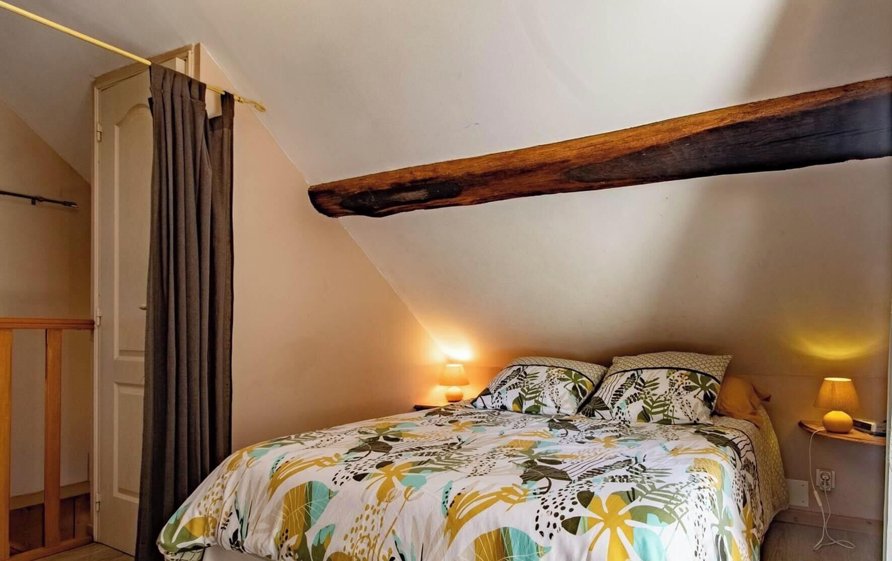 2 chambres, fer et planche à repasser, Wi-Fi gratuit, draps fournis