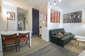 TV, DVD player, books, music library