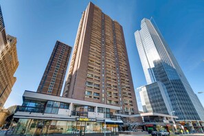 Exterior - Furnished 35th Floor Condo In The Heart Of Downtown Denver (Denver)