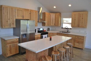 Réfrigérateur, cafetière/bouilloire