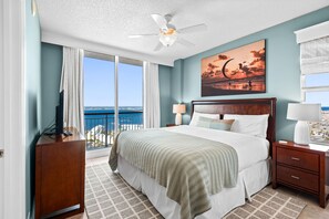 3 bedrooms, iron/ironing board, travel cot, free WiFi