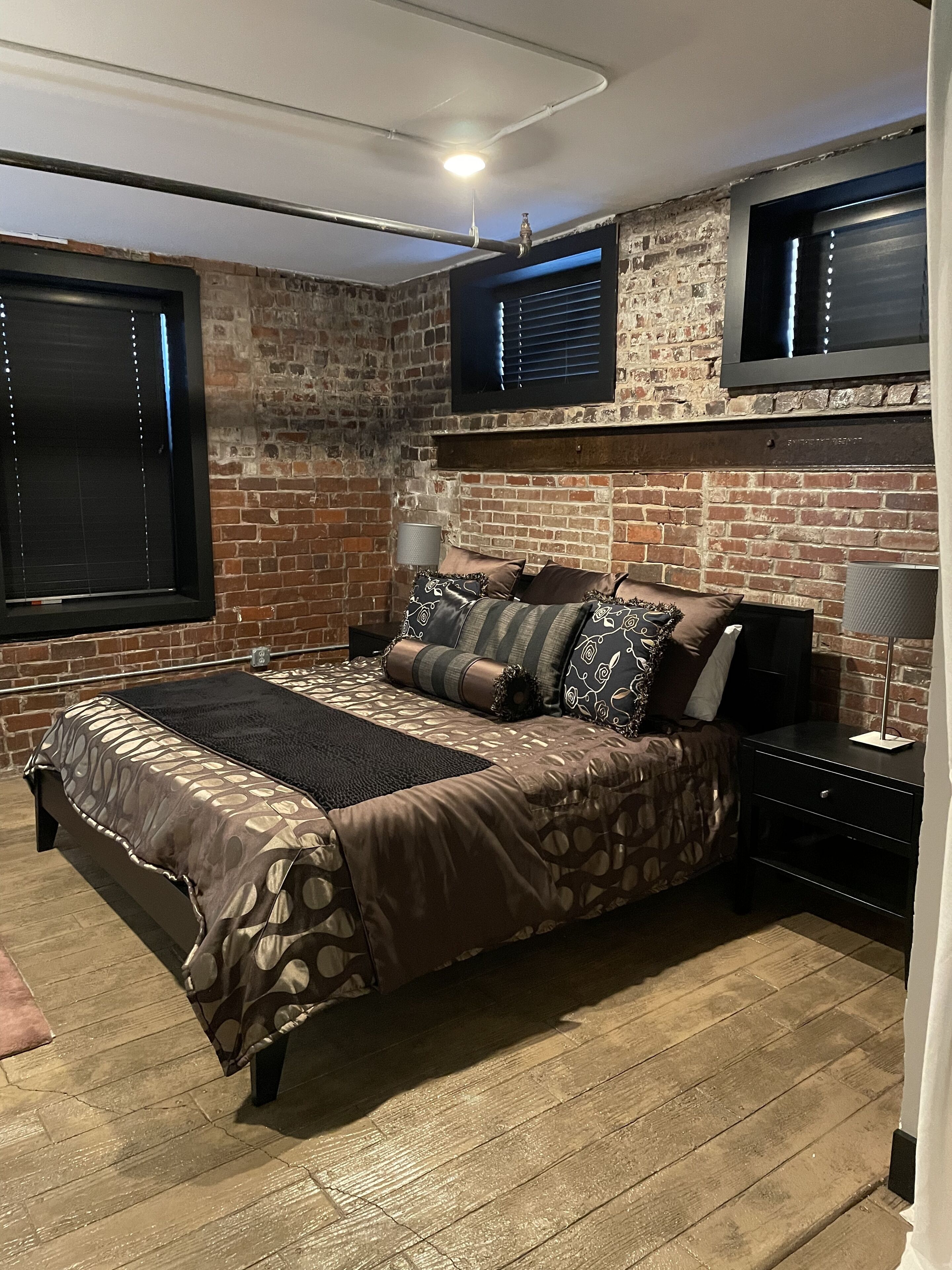 Great spot downtown! Renovated Historic Building