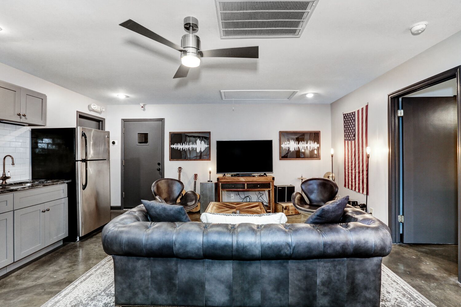 "The Recording Studio" - a real 1970's record studio Completely refinished!!