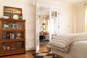 1 Schlafzimmer, Bügeleisen/Bügelbrett, kostenloses WLAN, Bettwäsche