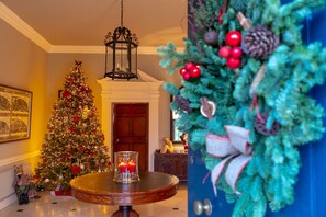 Interior - Unique and luxurious place to stay. (Killarney)