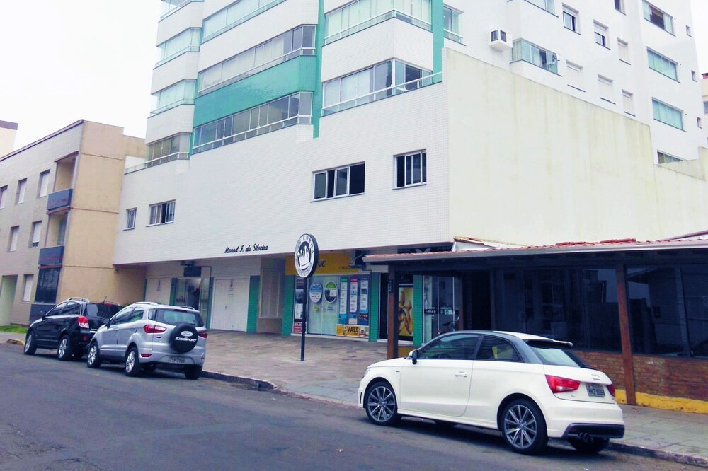 Centro De Capão Da Canoa, Apartment With Side View, With Two Bedrooms