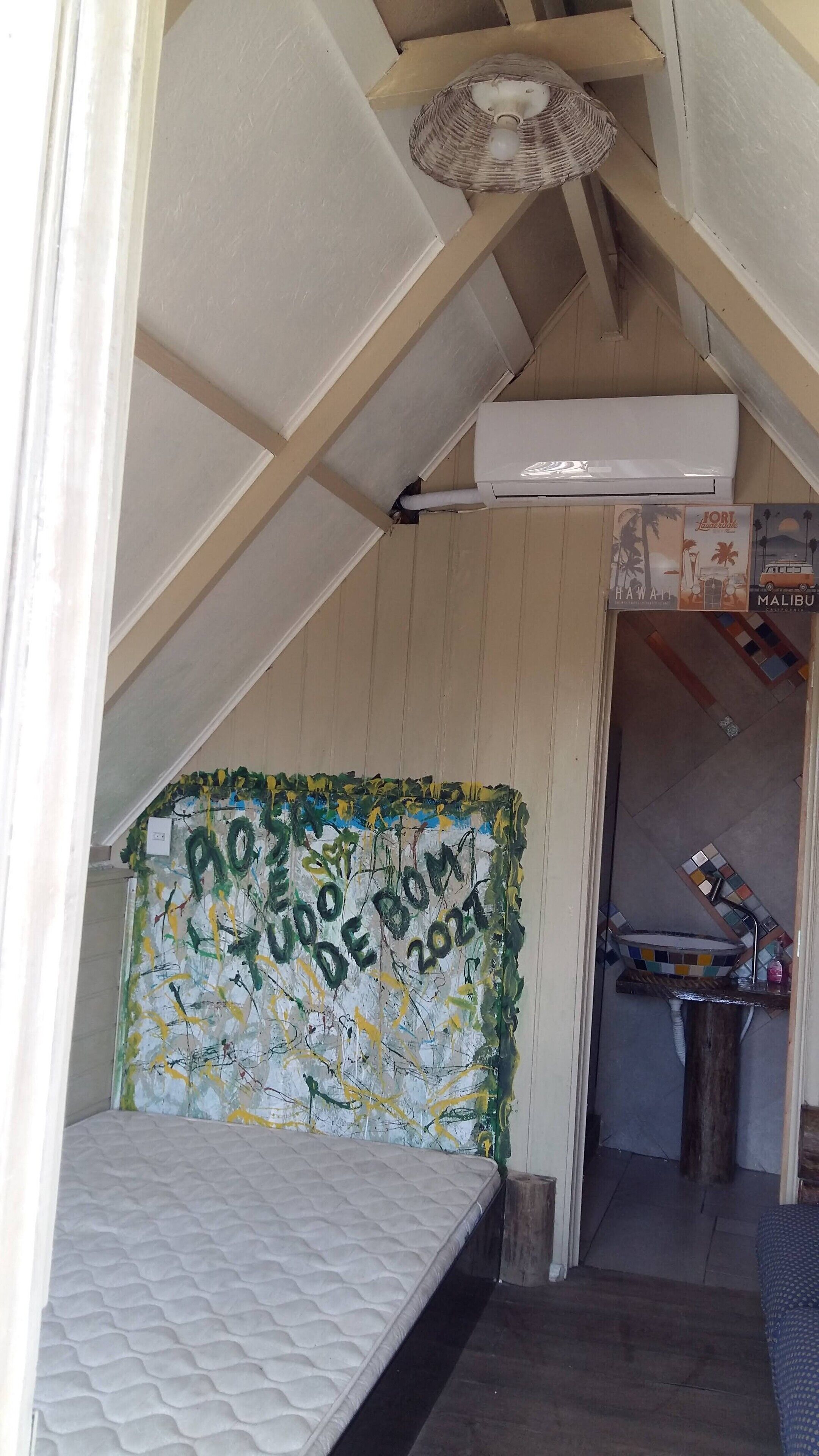 Cheap Season House in Praia do Rosa