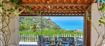 The Casa da Rampa by the sea