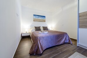 2 Schlafzimmer, Bügeleisen/Bügelbrett, WLAN, Bettwäsche